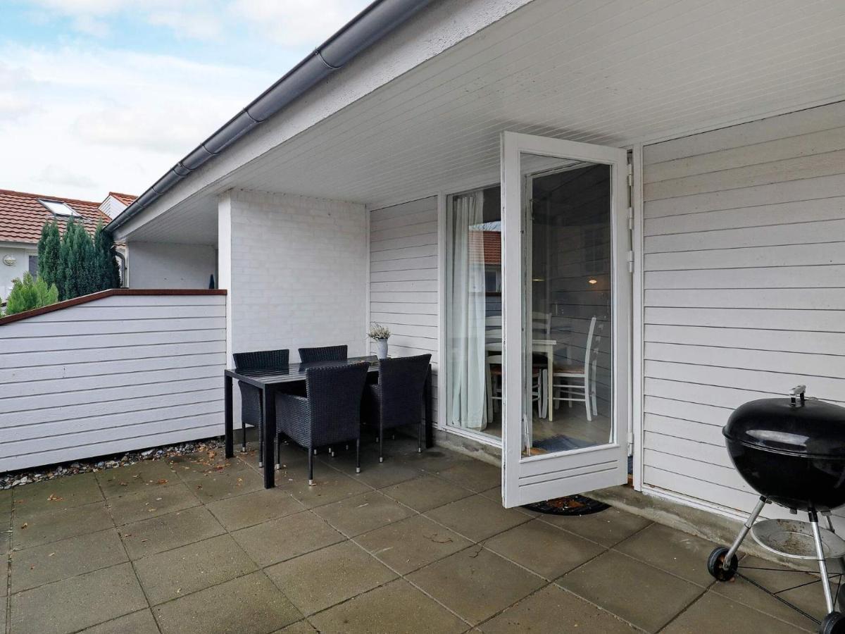 4 Person Holiday Home In R Sk Bing Aeroskobing Exterior photo